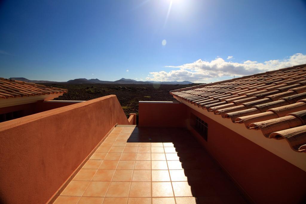 Apartamentos Lobos Mirador Corralejo Luaran gambar